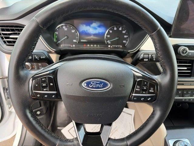 Ford Escape  2021
