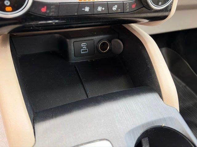 Ford Escape  2021