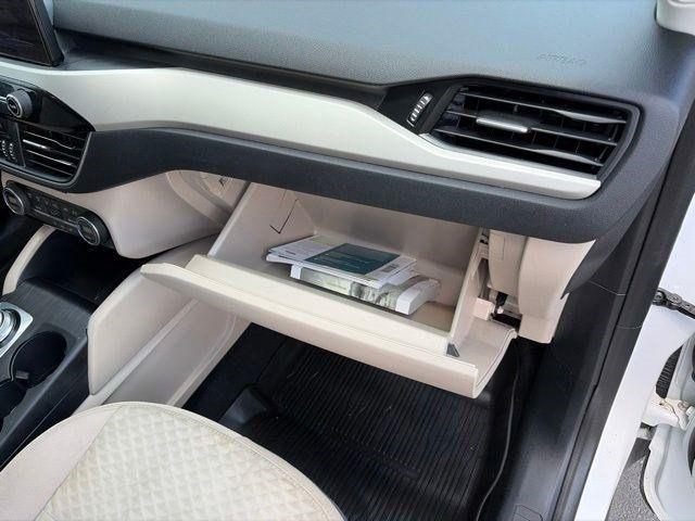 Ford Escape  2021