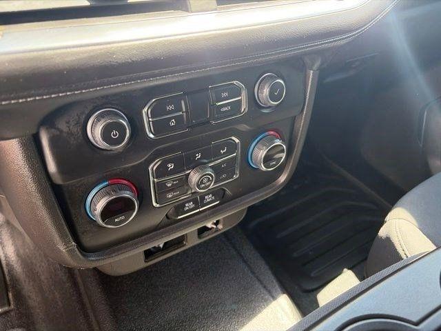 Chevrolet Tahoe  2021
