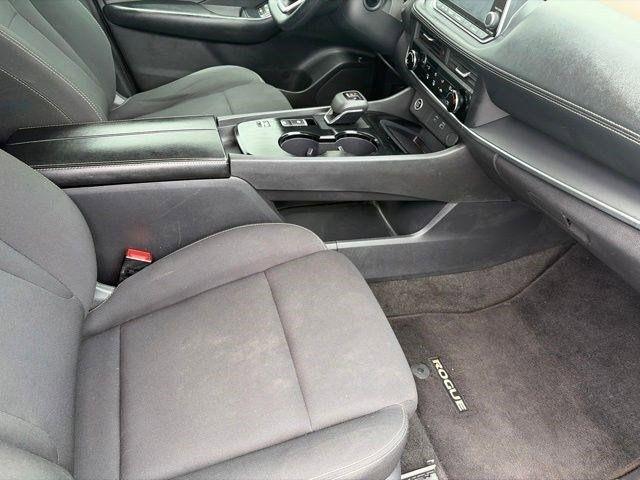 Nissan Rogue  2023