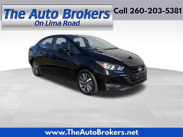 Nissan Versa  2023