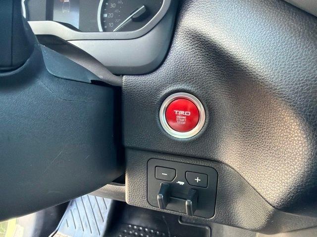 Toyota Tundra 4WD  2023