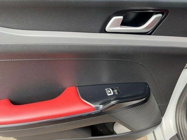 Kia K5  2022