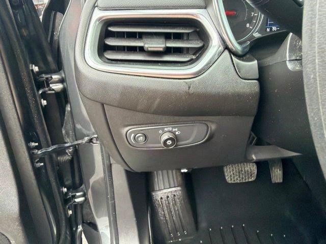 Chevrolet Equinox  2021