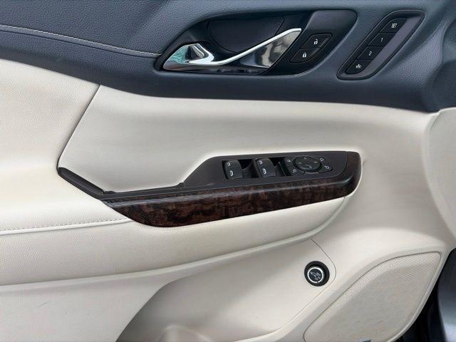 GMC Acadia  2021