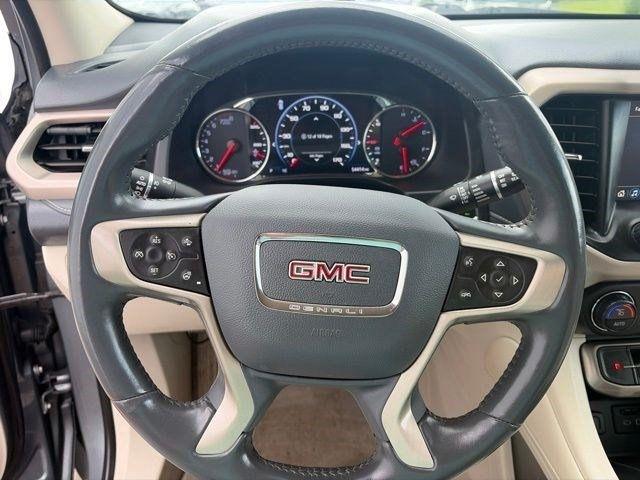 GMC Acadia  2021
