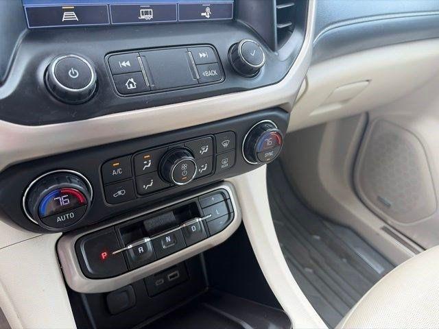 GMC Acadia  2021