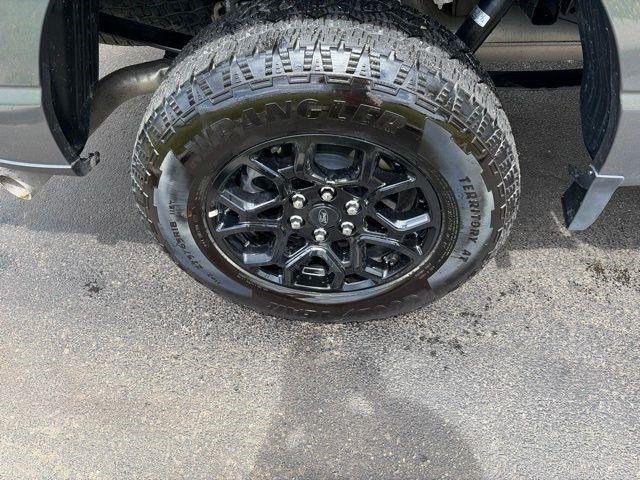 Ford F-150  2025