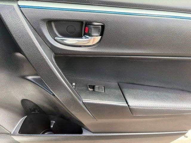 Toyota Corolla  2016