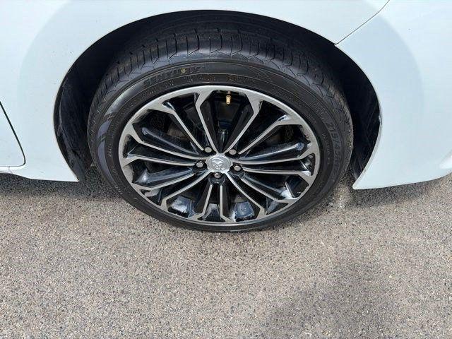Toyota Corolla  2016