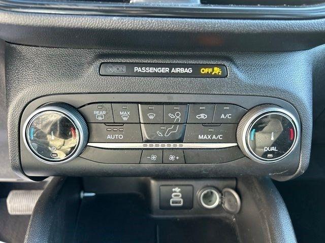 Ford Escape  2025