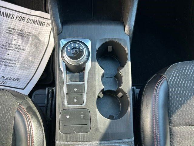 Ford Escape  2025