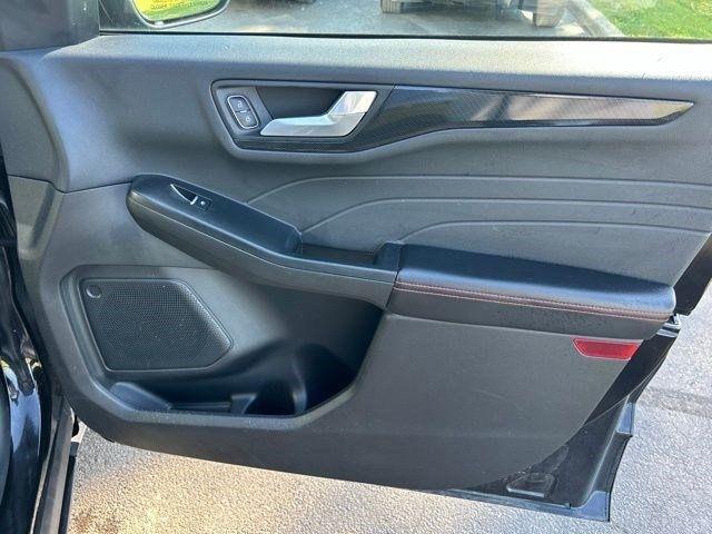 Ford Escape  2025