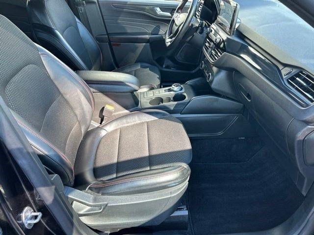 Ford Escape  2025