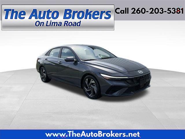 Hyundai Elantra  2024