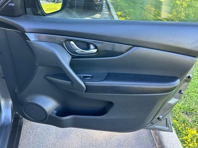 Nissan Rogue  2018