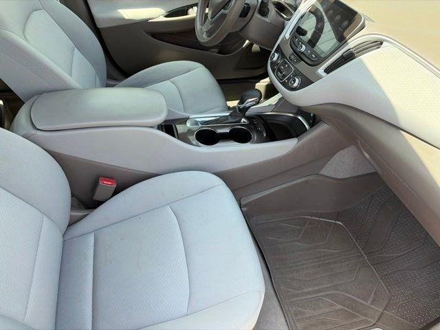Chevrolet Malibu  2022