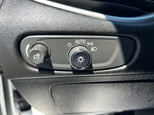 Chevrolet Malibu  2023