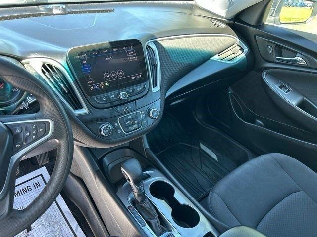 Chevrolet Malibu  2023