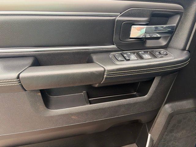 RAM 1500 Classic  2021