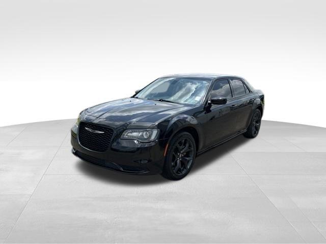 Chrysler 300  2022
