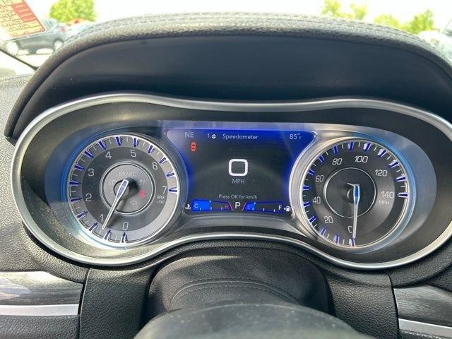 Chrysler 300  2022
