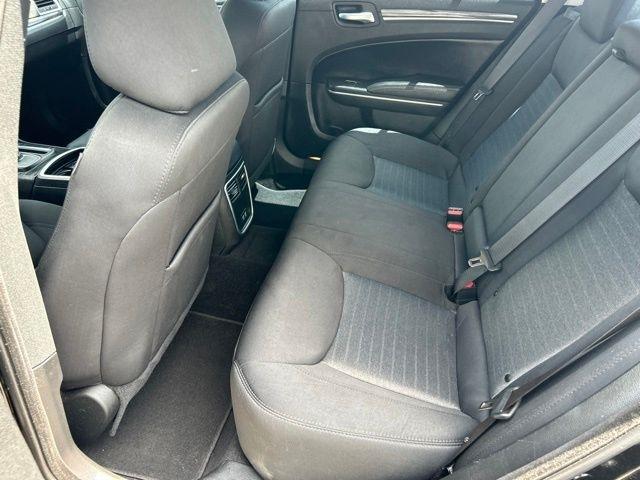 Chrysler 300  2022