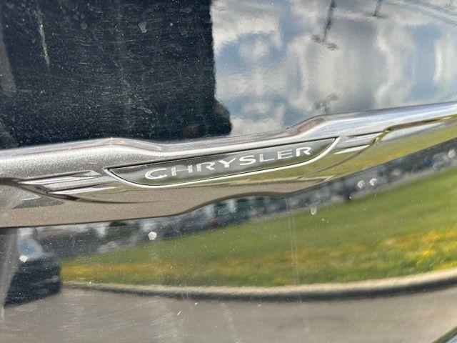 Chrysler 300  2022