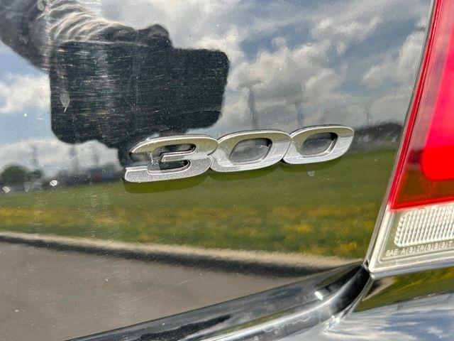 Chrysler 300  2022