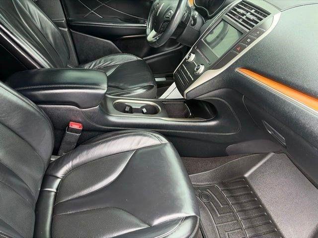 Lincoln MKC  2019