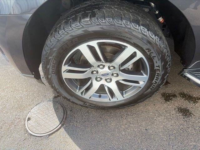 Ford Expedition  2022