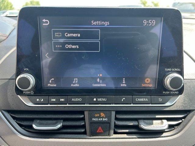 Nissan Altima  2024