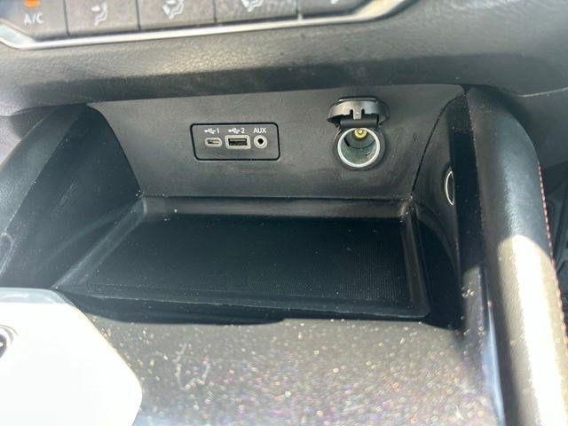 Nissan Altima  2024