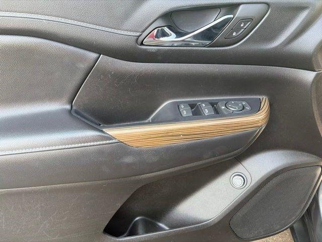 GMC Acadia  2022