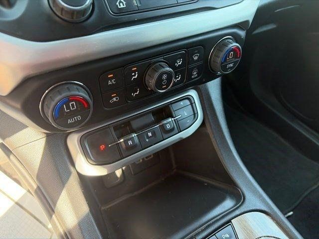 GMC Acadia  2022