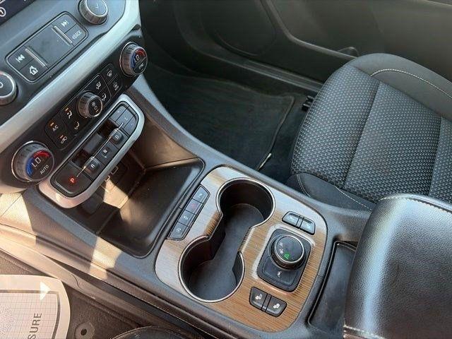 GMC Acadia  2022