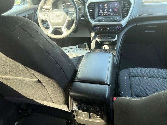 GMC Acadia  2022