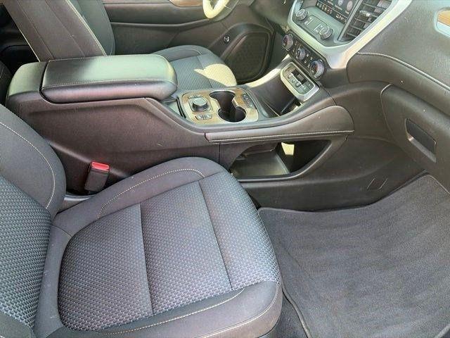 GMC Acadia  2022