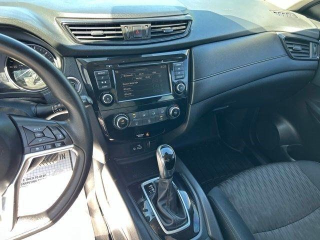 Nissan Rogue  2020