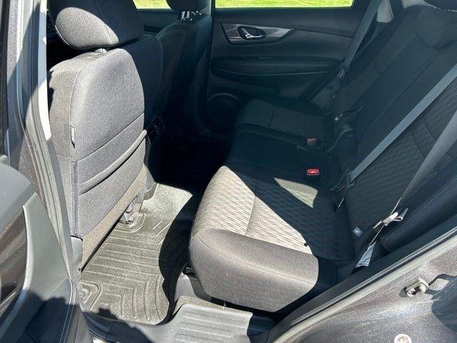 Nissan Rogue  2020