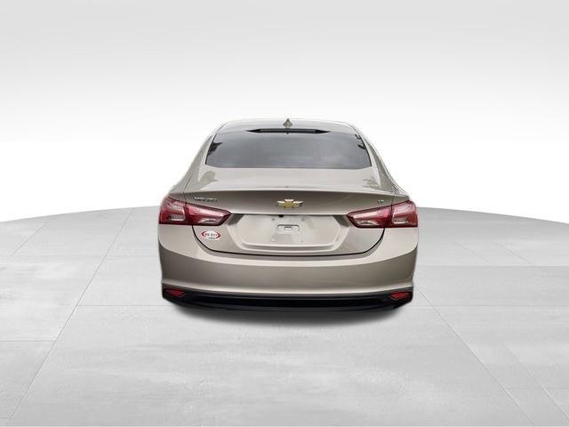 Chevrolet Malibu  2022
