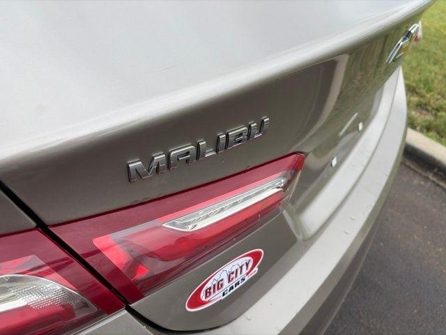 Chevrolet Malibu  2022