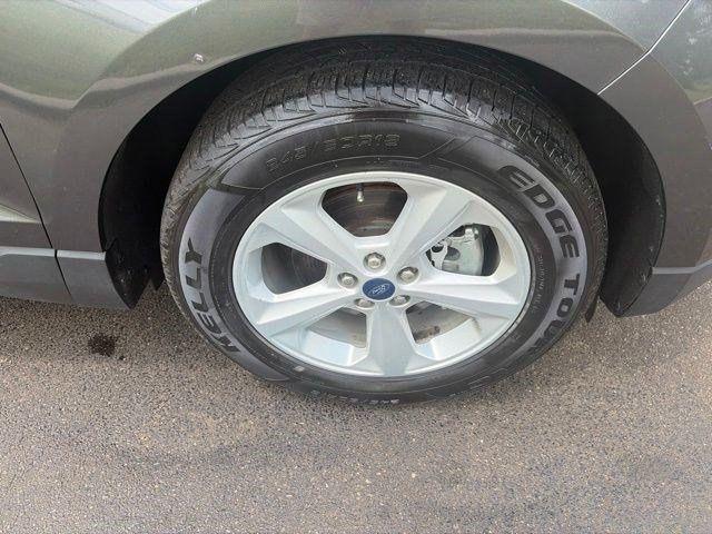 Ford Edge  2020