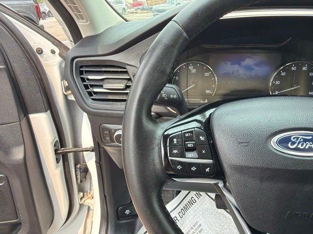 Ford Escape Plug-in Hybrid  2022