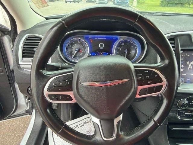 Chrysler 300  2021