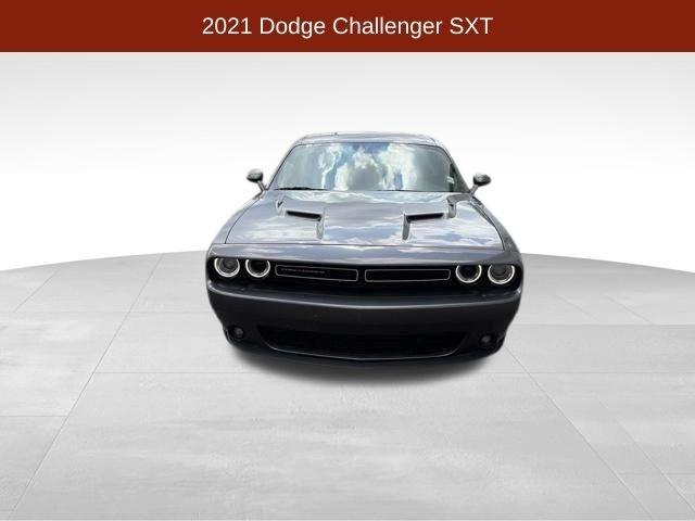 Dodge Challenger  2021