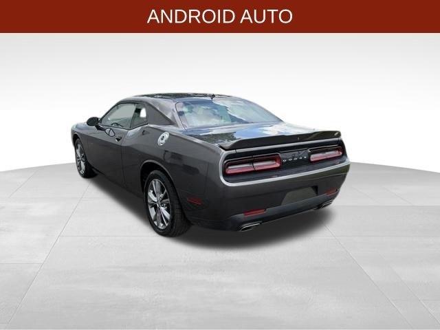 Dodge Challenger  2021