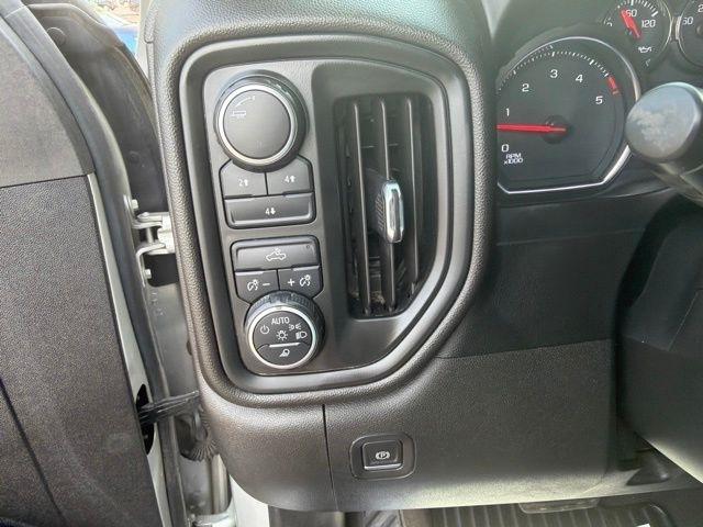 Chevrolet Silverado 2500HD  2021