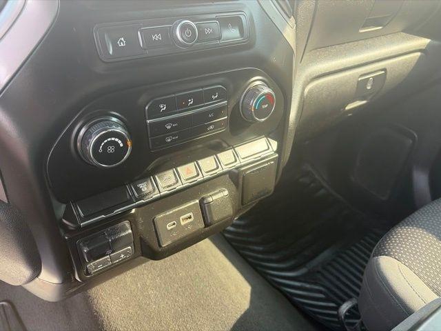 Chevrolet Silverado 2500HD  2021